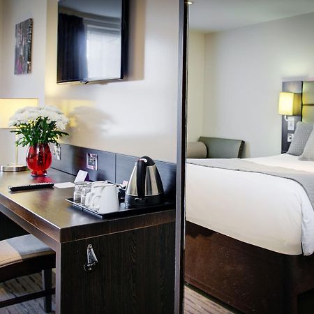 Premier Inn Huddersfield West Bagian luar foto