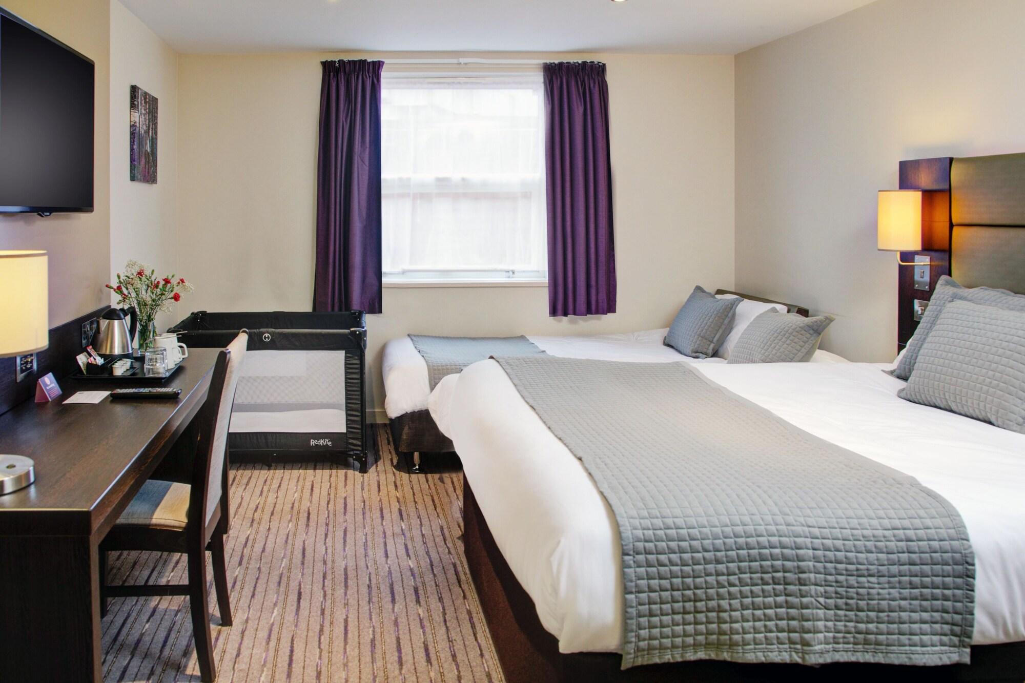 Premier Inn Huddersfield West Bagian luar foto